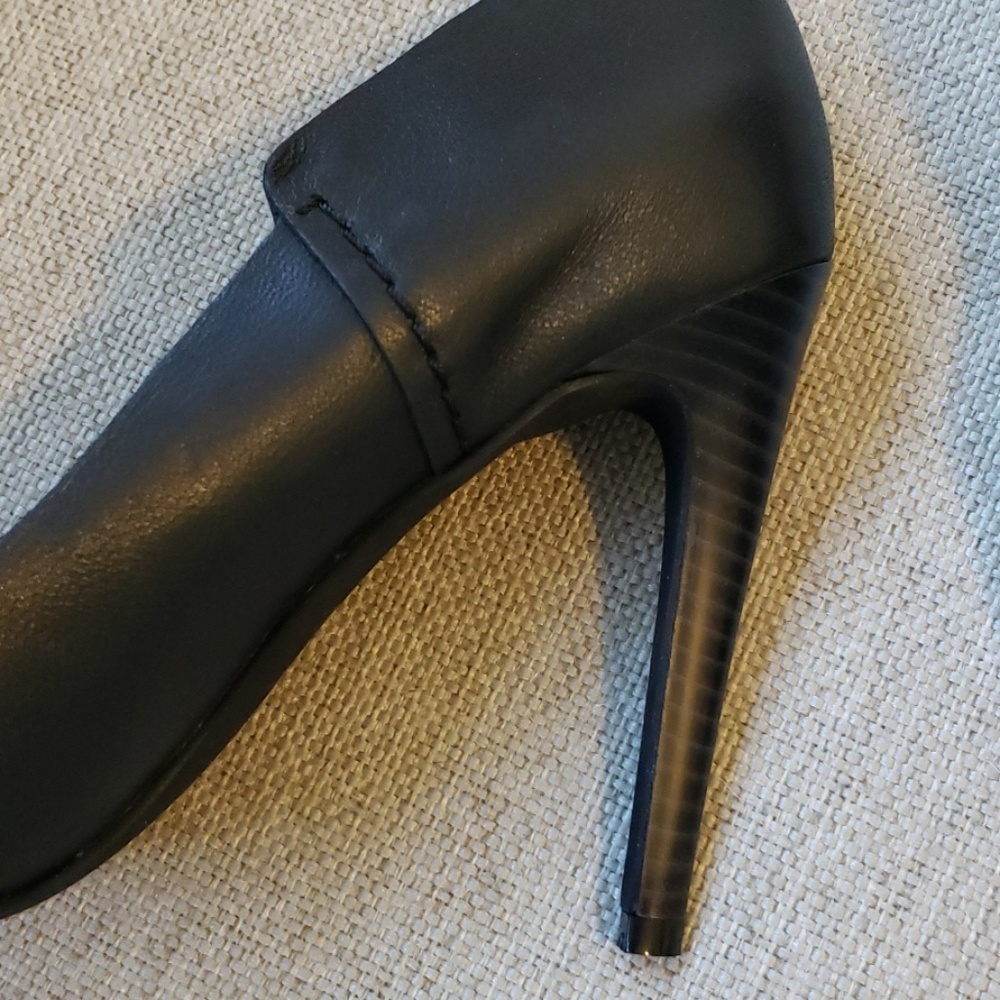 🆕️ Joe's Jeans black pump 7.5 - Picture 5 of 5
